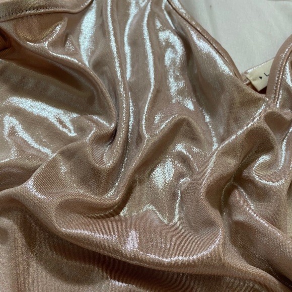 Pink top - Picture 2 of 3